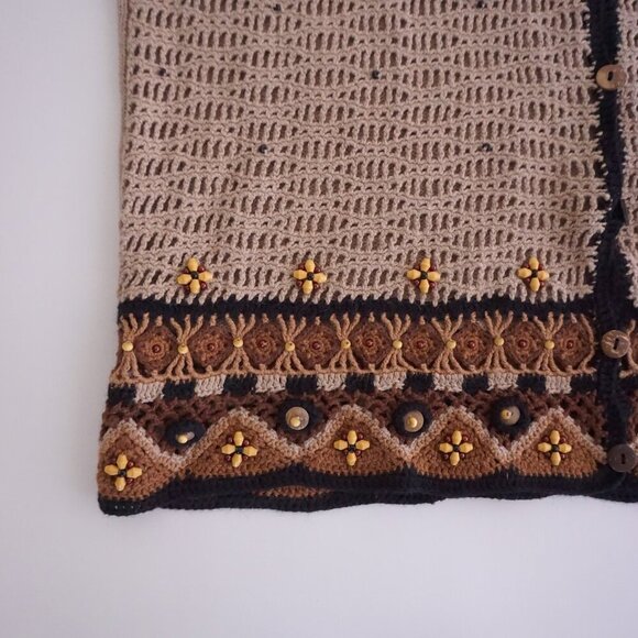 Vintage Country Classics Tan Eyelet Boho Wood Beaded Button Up Sweater Vest M - Picture 7 of 10